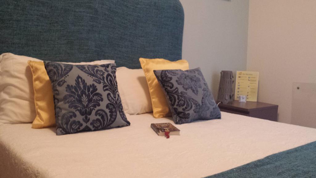 Bed And Breakfast Casa Mariella Napoli Dış mekan fotoğraf