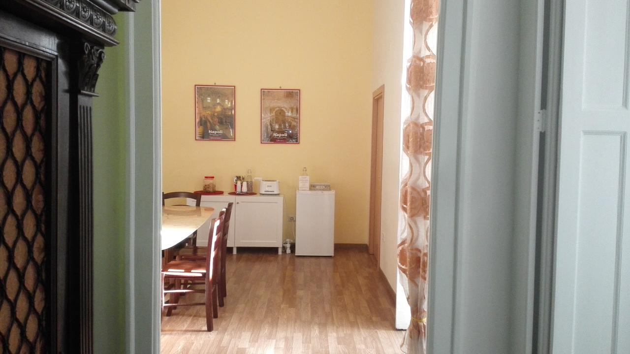 Bed And Breakfast Casa Mariella Napoli Dış mekan fotoğraf